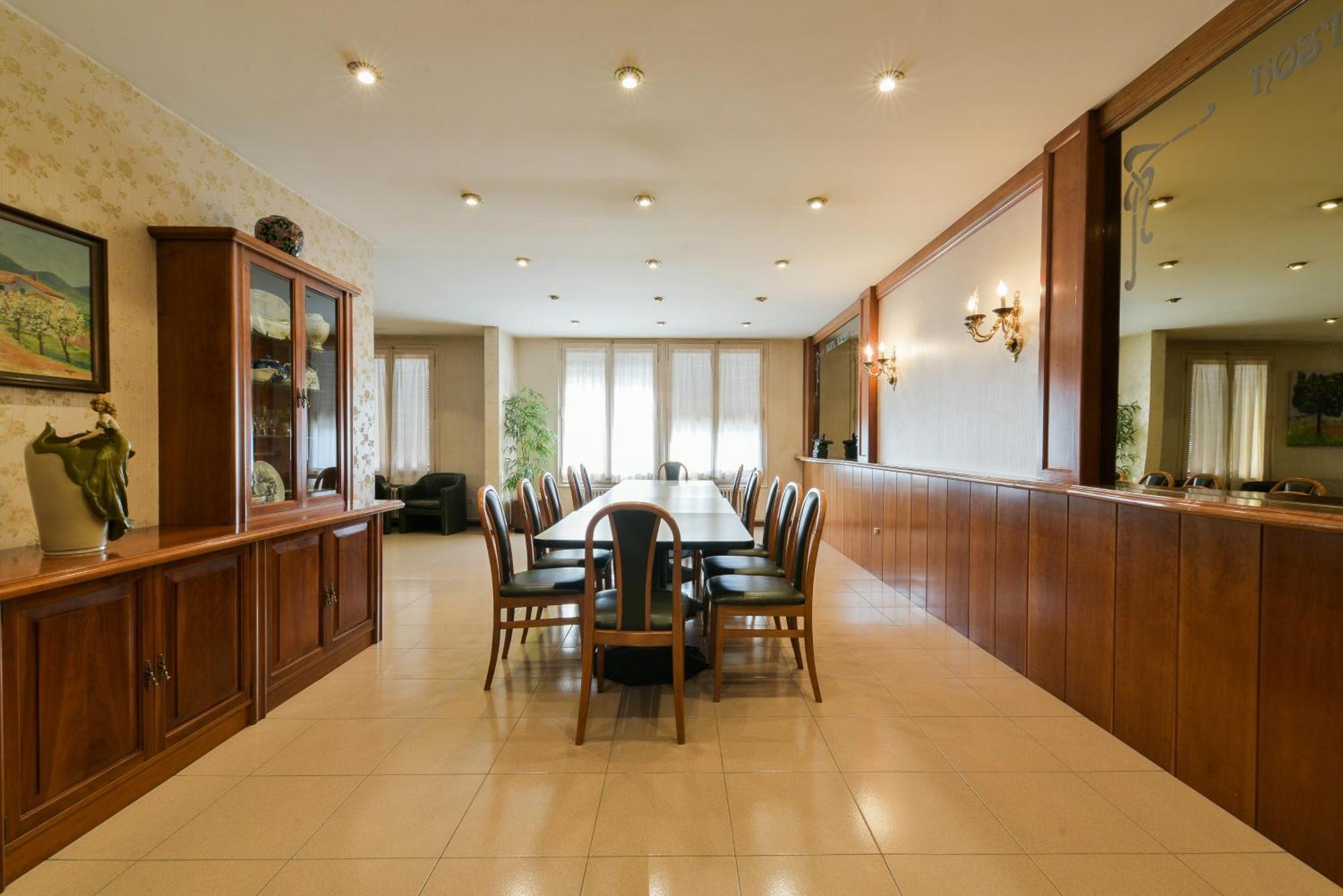 Hotel Robert La Pobla de Claramunt Luaran gambar