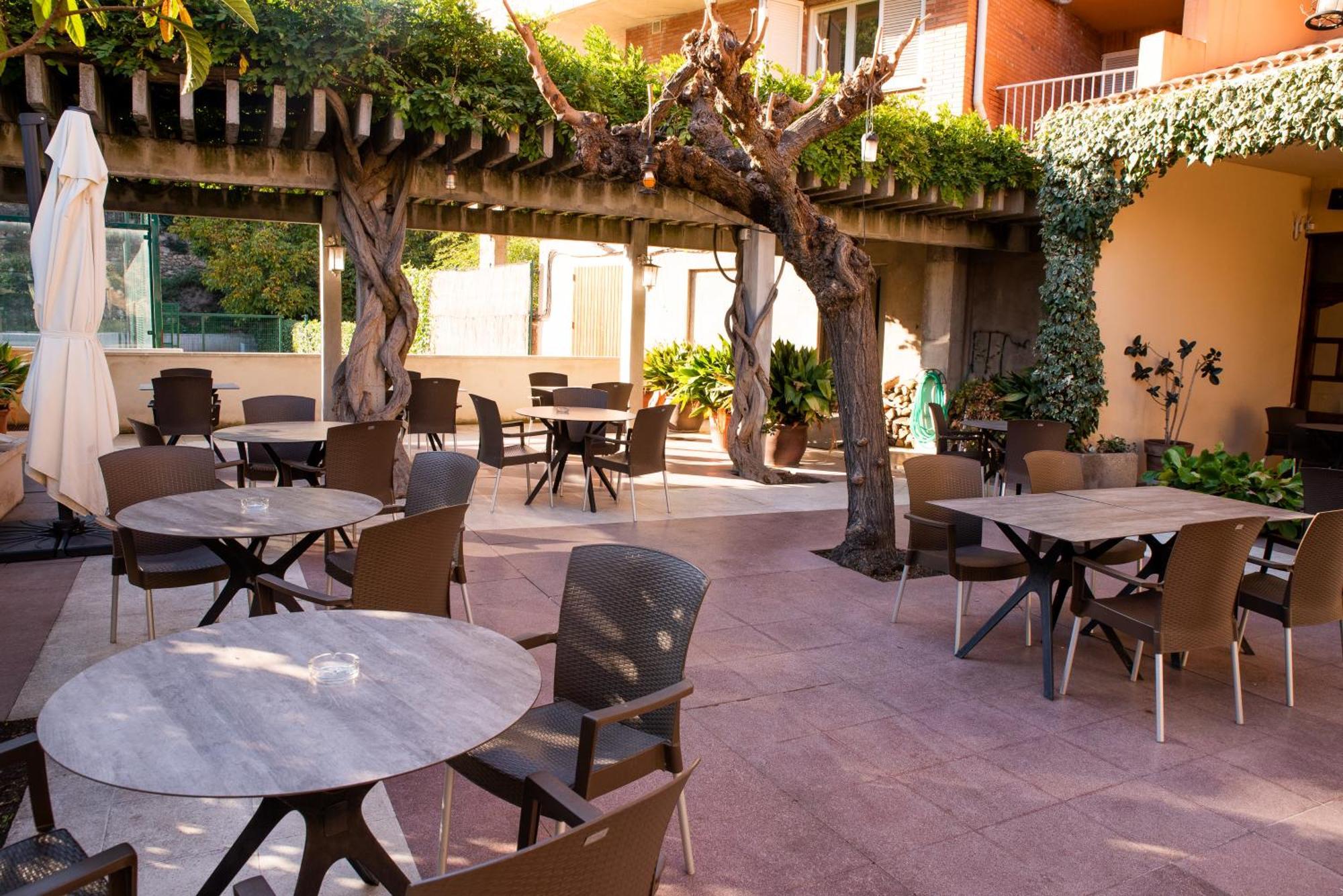 Hotel Robert La Pobla de Claramunt Luaran gambar