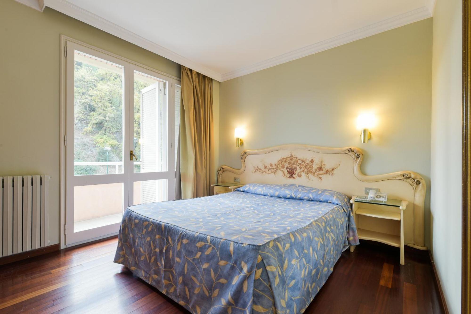 Hotel Robert La Pobla de Claramunt Luaran gambar