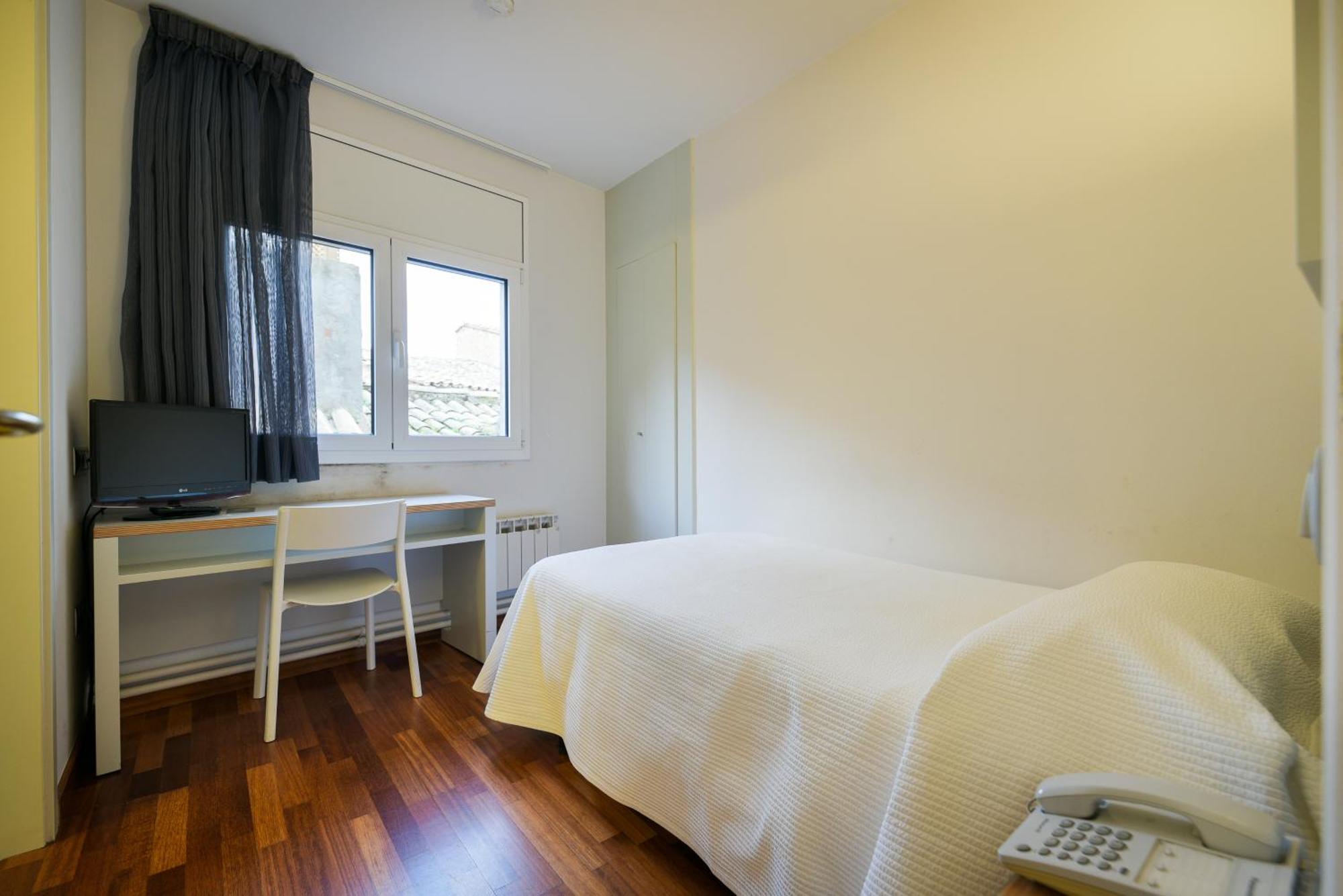 Hotel Robert La Pobla de Claramunt Luaran gambar